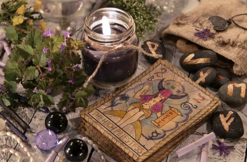Nakup ročno izdelanih sveč za rituale Nakup ročno izdelanih sveč za rituale